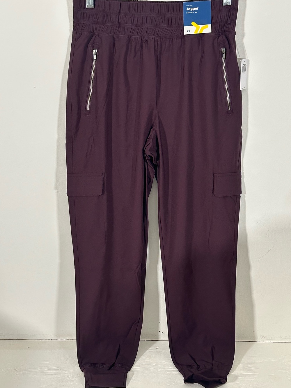 High Rise Plum Cargo Jogger Pants XS NWT Zip Pocket Lightweight Athleisure